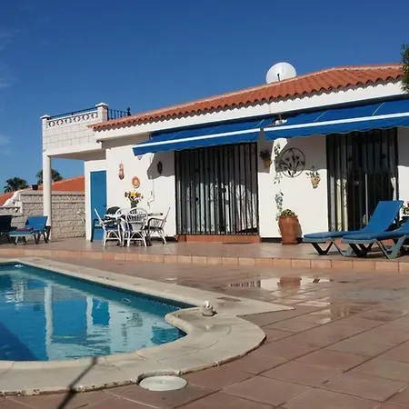 Cute Villa With Private Heated Pool