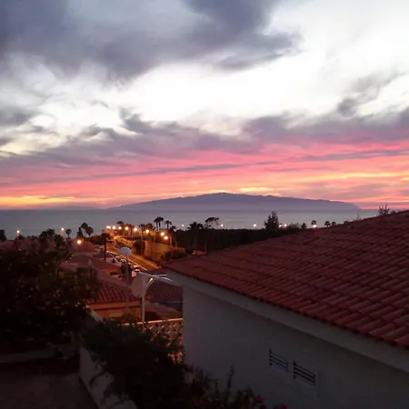 Villa Cute Villa With Private Heated Pool