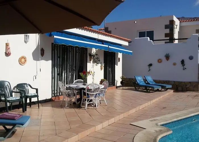 Villa Cute Villa With Private Heated Pool *