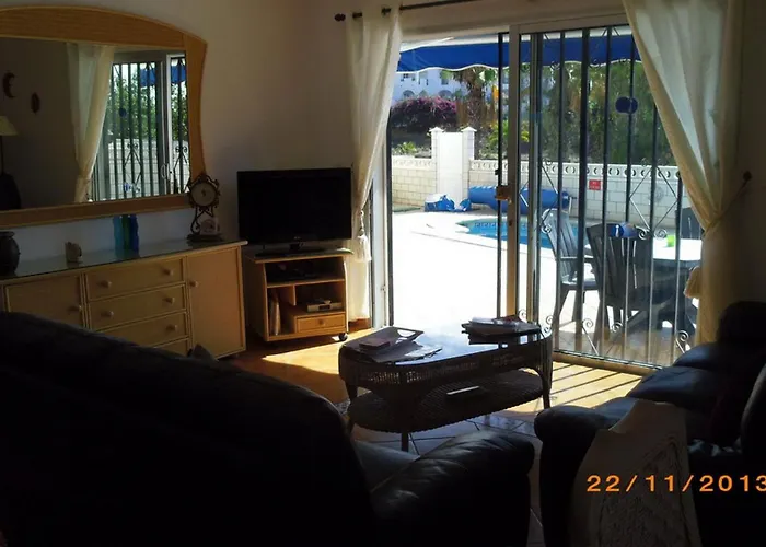 Villa Cute Villa With Private Heated Pool *